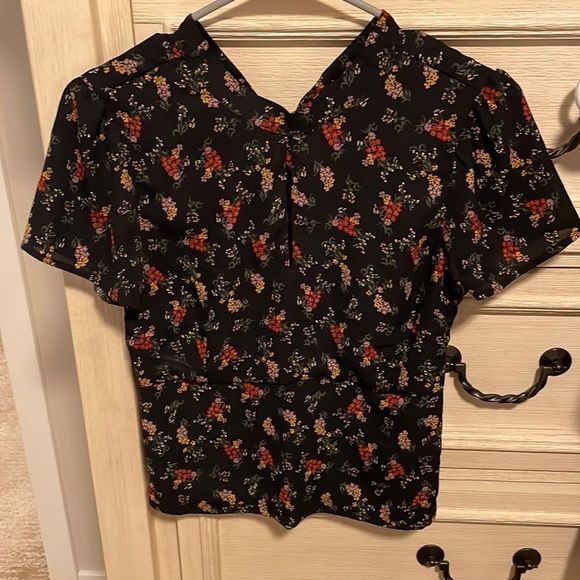 Abercrombie & Fitch Tops - Abercrombie and Fitch Navy blue Blouse
